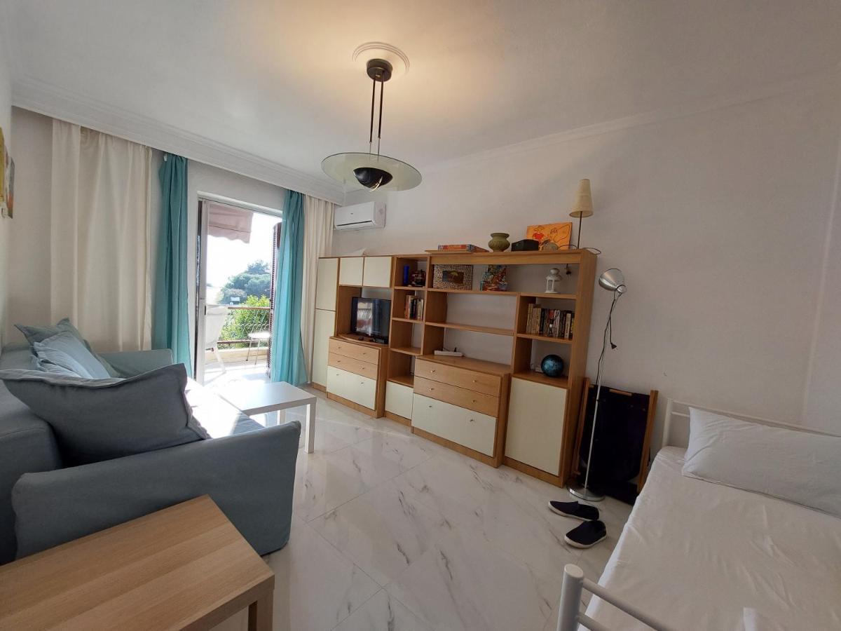 Kariani Beach Apartment Exterior foto